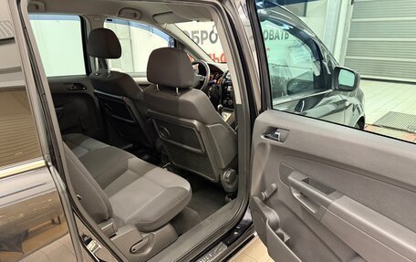 Opel Zafira B, 2011 год, 800 000 рублей, 11 фотография
