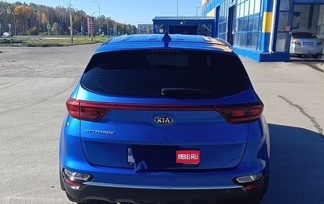 KIA Sportage IV рестайлинг, 2018 год, 2 000 000 рублей, 6 фотография