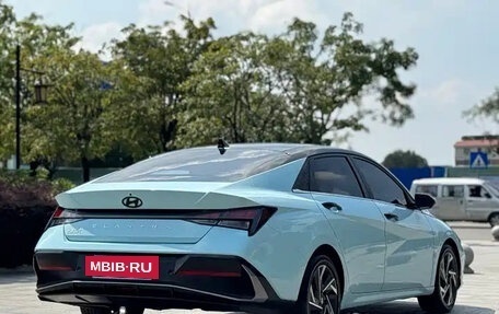 Hyundai Elantra, 2023 год, 1 359 000 рублей, 2 фотография