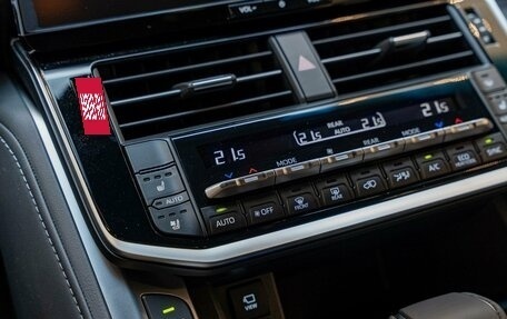 Toyota Land Cruiser, 2026 год, 14 450 000 рублей, 25 фотография