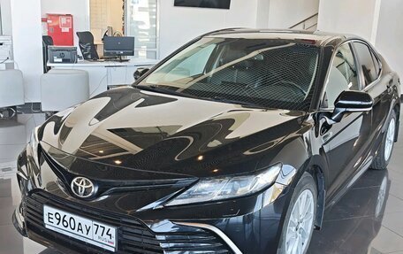Toyota Camry, 2021 год, 3 195 000 рублей, 1 фотография