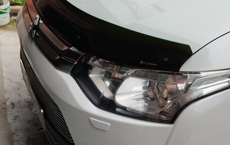 Mitsubishi Outlander III рестайлинг 3, 2014 год, 2 450 000 рублей, 8 фотография