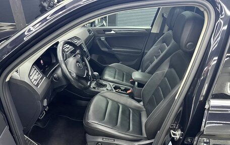 Volkswagen Tiguan II, 2018 год, 3 100 000 рублей, 11 фотография