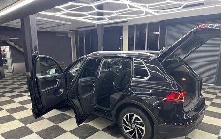 Volkswagen Tiguan II, 2018 год, 3 100 000 рублей, 9 фотография