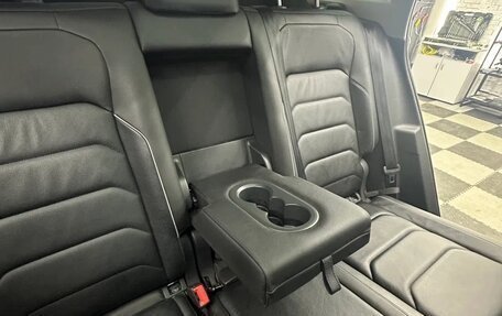 Volkswagen Tiguan II, 2018 год, 3 100 000 рублей, 16 фотография