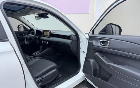 Honda Vezel, 2023 год, 2 030 000 рублей, 10 фотография