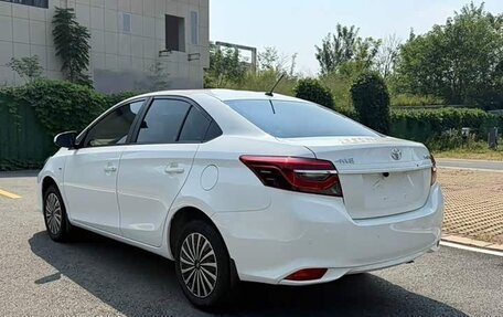 Toyota Vios III, 2022 год, 930 000 рублей, 5 фотография