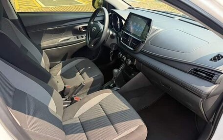 Toyota Vios III, 2022 год, 930 000 рублей, 8 фотография