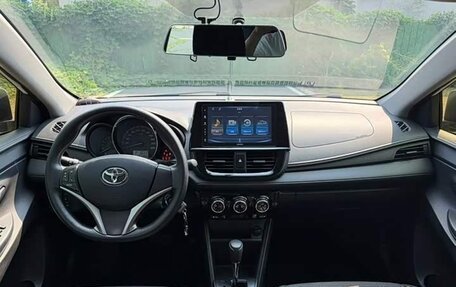 Toyota Vios III, 2022 год, 930 000 рублей, 9 фотография