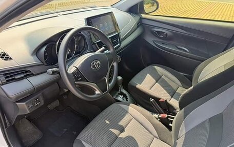 Toyota Vios III, 2022 год, 930 000 рублей, 7 фотография