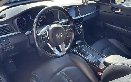 KIA K5 II, 2018 год, 1 950 000 рублей, 6 фотография