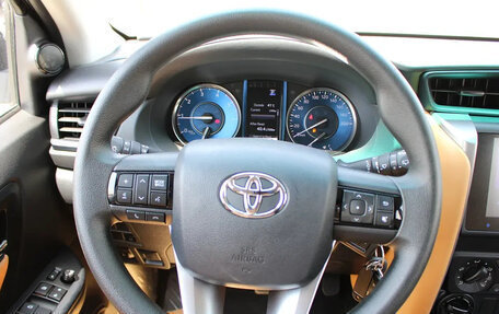 Toyota Fortuner II, 2023 год, 5 250 000 рублей, 12 фотография