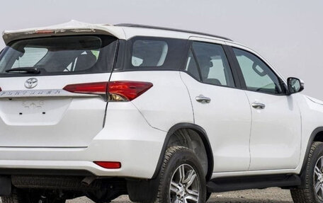 Toyota Fortuner II, 2026 год, 4 750 000 рублей, 4 фотография