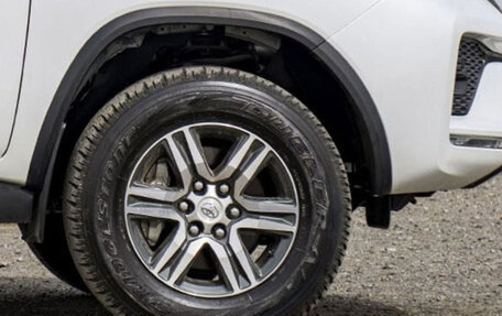Toyota Fortuner II, 2026 год, 4 750 000 рублей, 7 фотография