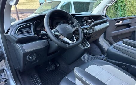 Volkswagen Multivan T6 рестайлинг, 2023 год, 6 100 000 рублей, 11 фотография