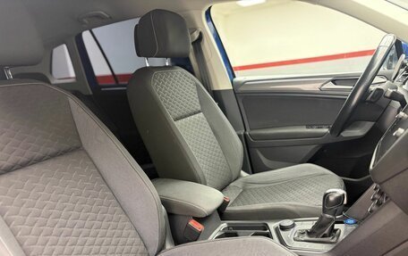 Volkswagen Tiguan II, 2018 год, 2 550 000 рублей, 22 фотография