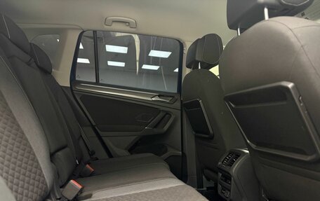 Volkswagen Tiguan II, 2018 год, 2 550 000 рублей, 20 фотография
