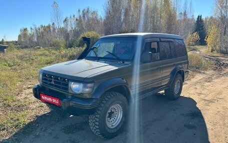 Mitsubishi Pajero III рестайлинг, 1998 год, 800 000 рублей, 1 фотография