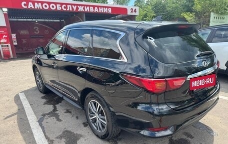 Infiniti QX60 I рестайлинг, 2017 год, 2 100 000 рублей, 5 фотография