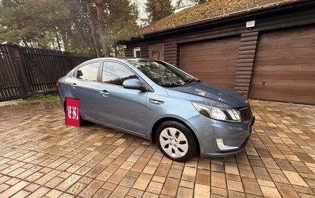KIA Rio III рестайлинг, 2011 год, 1 100 000 рублей, 3 фотография