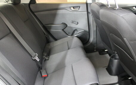 Hyundai Solaris II рестайлинг, 2017 год, 1 058 000 рублей, 11 фотография