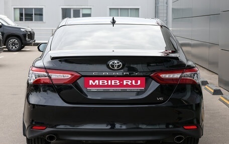 Toyota Camry, 2021 год, 3 298 000 рублей, 6 фотография