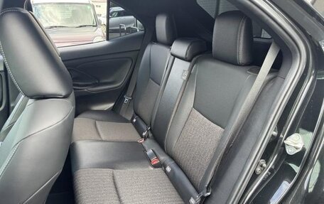 Toyota Yaris Cross, 2022 год, 1 700 000 рублей, 18 фотография