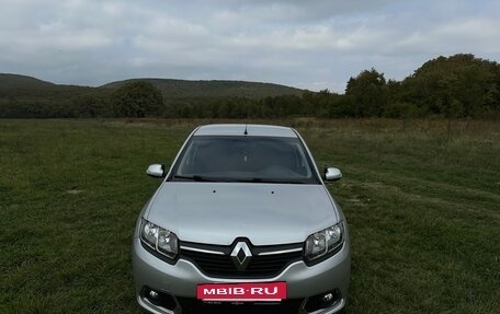 Renault Sandero II рестайлинг, 2016 год, 780 000 рублей, 2 фотография