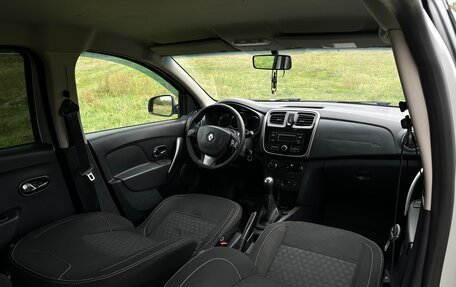 Renault Sandero II рестайлинг, 2016 год, 780 000 рублей, 20 фотография