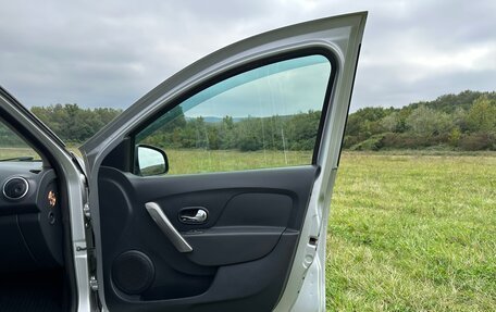 Renault Sandero II рестайлинг, 2016 год, 780 000 рублей, 18 фотография