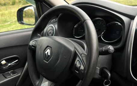 Renault Sandero II рестайлинг, 2016 год, 780 000 рублей, 23 фотография