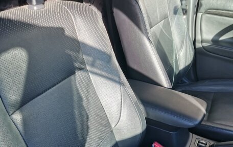 Mitsubishi Outlander III рестайлинг 3, 2016 год, 1 900 000 рублей, 18 фотография