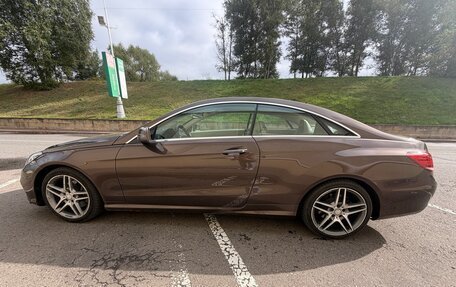 Mercedes-Benz E-Класс, 2014 год, 1 950 000 рублей, 4 фотография