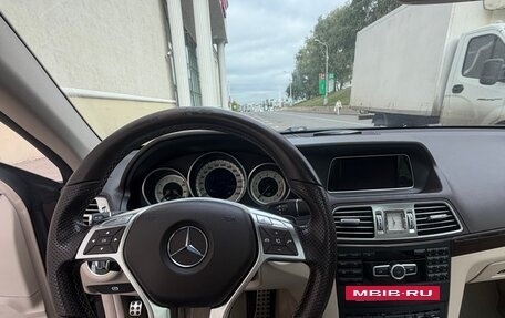Mercedes-Benz E-Класс, 2014 год, 1 950 000 рублей, 6 фотография