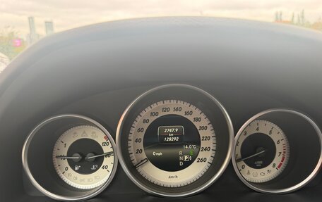 Mercedes-Benz E-Класс, 2014 год, 1 950 000 рублей, 13 фотография