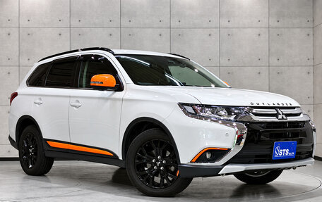 Mitsubishi Outlander III рестайлинг 3, 2019 год, 2 270 000 рублей, 3 фотография