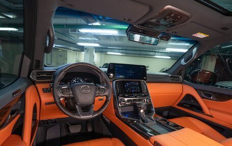 Lexus LX, 2022 год, 18 500 000 рублей, 34 фотография