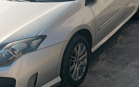 Renault Laguna III рестайлинг, 2010 год, 750 000 рублей, 2 фотография