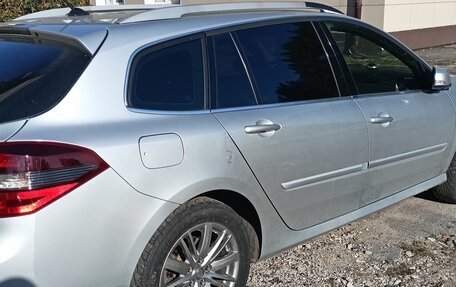 Renault Laguna III рестайлинг, 2010 год, 750 000 рублей, 8 фотография