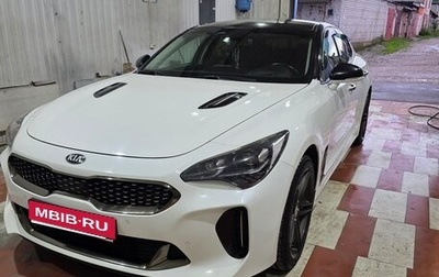 KIA Stinger I, 2018 год, 2 000 000 рублей, 1 фотография