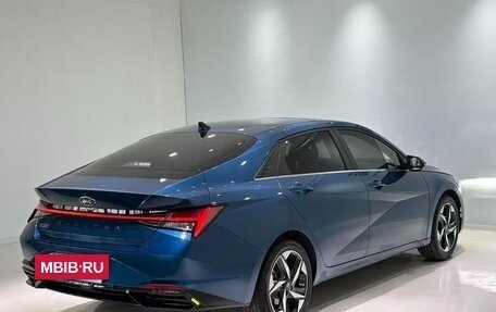 Hyundai Elantra, 2023 год, 1 250 000 рублей, 5 фотография