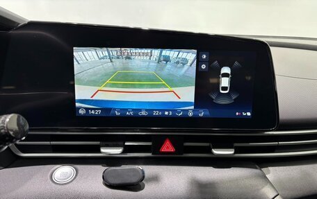 Hyundai Elantra, 2023 год, 1 250 000 рублей, 17 фотография
