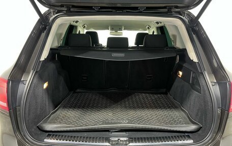 Volkswagen Touareg III, 2015 год, 2 485 000 рублей, 20 фотография
