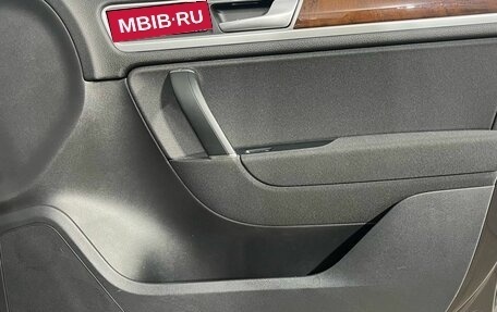 Volkswagen Touareg III, 2015 год, 2 485 000 рублей, 19 фотография
