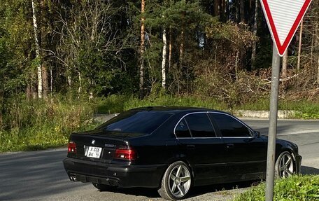 BMW 5 серия, 1997 год, 550 000 рублей, 3 фотография