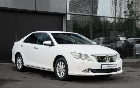 Toyota Camry, 2013 год, 1 410 000 рублей, 3 фотография