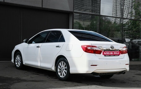 Toyota Camry, 2013 год, 1 410 000 рублей, 6 фотография
