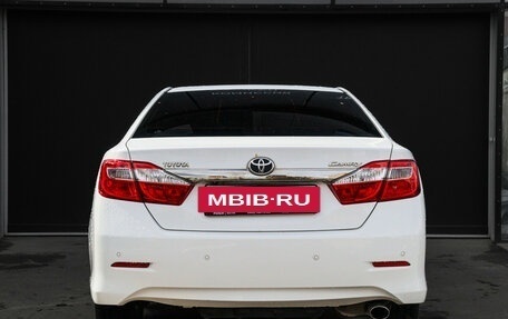Toyota Camry, 2013 год, 1 410 000 рублей, 5 фотография