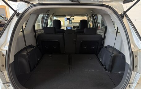 Toyota Wish II, 2009 год, 1 619 000 рублей, 21 фотография