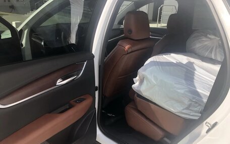 Cadillac XT5 I рестайлинг, 2021 год, 4 100 000 рублей, 6 фотография